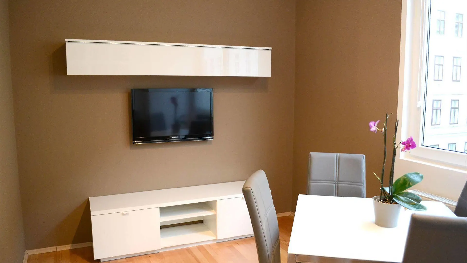 Vienna Inn Apartments Aparthotel