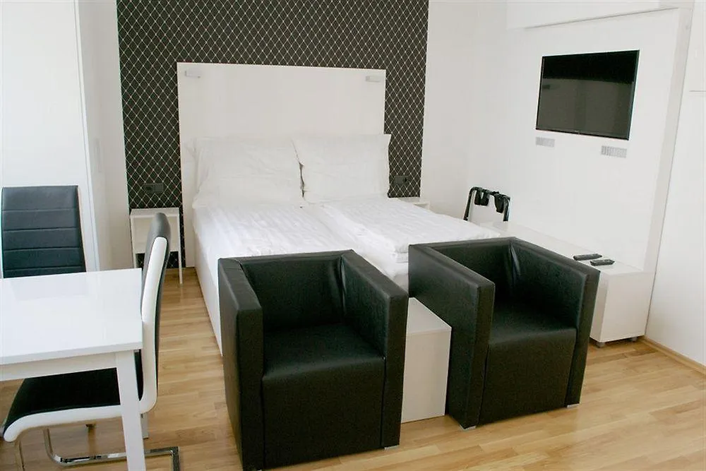Vienna Inn Apartments